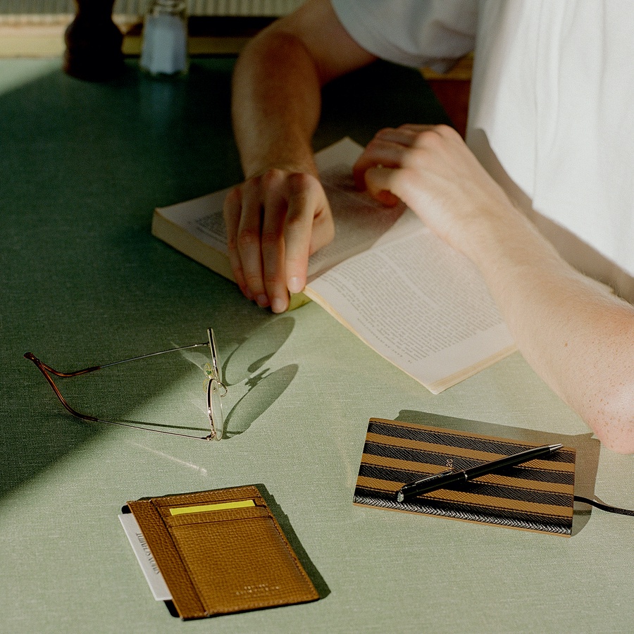 Own way of Inspiration: Interview with Simon Schmidt